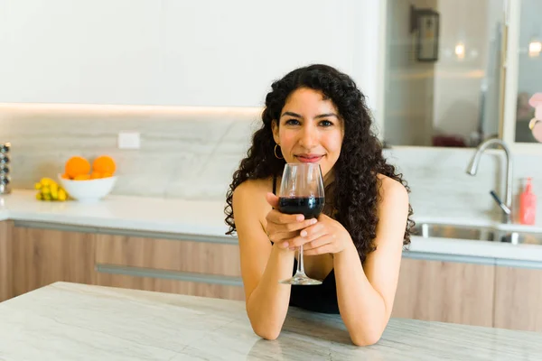 Latin Gorgeous Woman Curly Hair Drinking Enjoying Glass Wine While — Stock Photo, Image