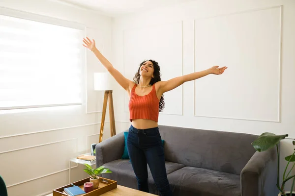 Excited Young Woman Feeling Happy Carefree While Celebrating Buying Moving — Stock Photo, Image