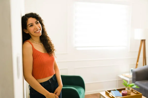 Gorgeous Hispanic Young Woman Smiling Feeling Happy While Enjoying Moving — Stock Photo, Image