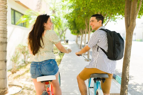 Cheerful Boyfriend Girlfriend Backpacks Seen Smiling Looking Happy While Having — Stock Photo, Image