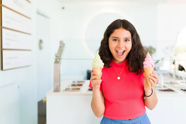 Excited Latin Teen Girl Screaming Happiness Buying Two Delicious Ice — ストック写真