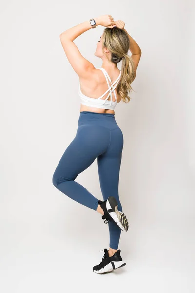 Gorgeous Sporty Caucasian Woman Athletic Body Fit Booty Posing Working — 스톡 사진