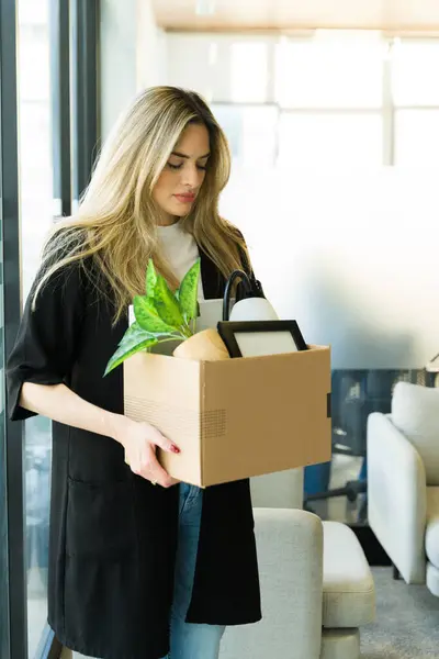 Caucasian Woman Office Worker Looking Sad While Leaving Work Box — Stock Photo, Image