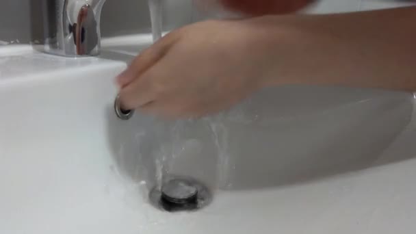 Mytí Rukou Hygiena Spotřeba Vody Čisté Ruce Nedostatek Čisté Vody — Stock video