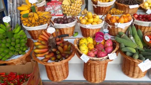 Madeira Portugal November 2022 Delicious Fresh Variety Fruits Store Shelves — Vídeo de stock