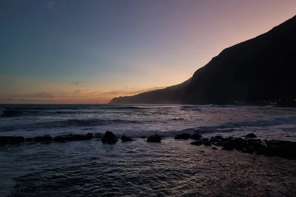 Schöner Sonnenuntergang Ufer Der Insel Ozean Ruhe Auf Dem Meer — Stockfoto
