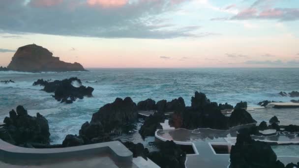 Bel Tramonto Pittoresco Sulle Rive Isola Nell Oceano Atlantico Vacanze — Video Stock