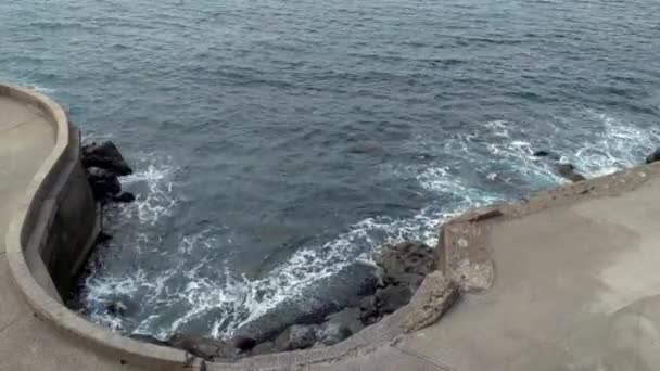 Mooie Oceaan Zeekust Zicht Golven — Stockvideo