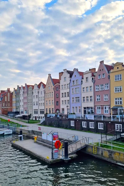 Gdańsk Polska Kwietnia 2023 Piękne Urocze Domy Portowym Mieście Gdańska — Zdjęcie stockowe