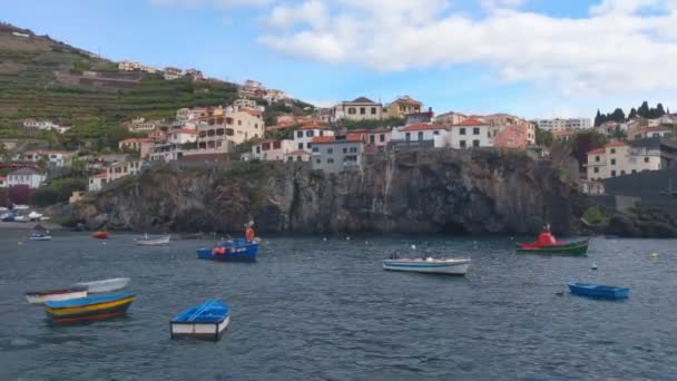 Pequenos Barcos Pesca Baía Ilha Madeira — Vídeo de Stock