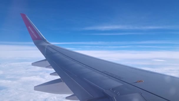 Katowice Polska Listopada 2022 Samolot Leci Wysoko Nad Chmurami — Wideo stockowe