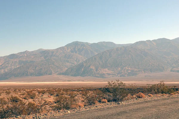 stock image View of the desert and mountains in America. A hot sunny day