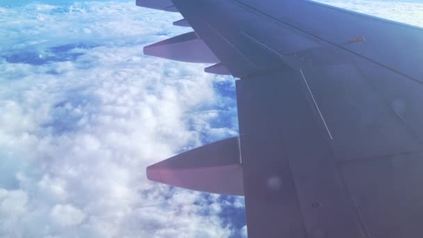 Widok Okna Latającego Samolotu Białych Chmur — Wideo stockowe