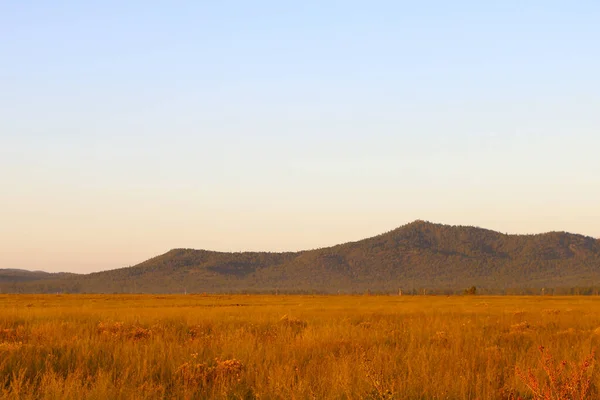 Pôr Sol Panorâmico Com Vista Para Campo Montanhas Arizona Quente — Fotografia de Stock
