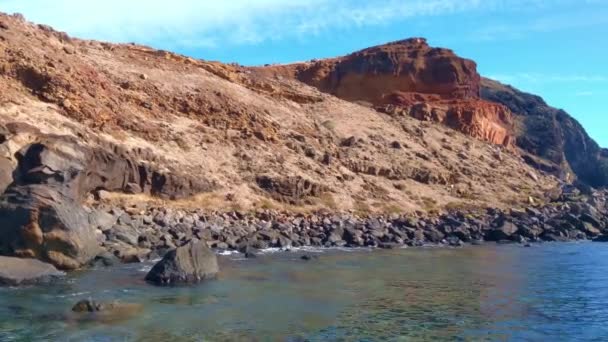 Bela Costa Rochosa Ilha Madeira — Vídeo de Stock
