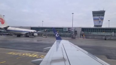 Varşova, Polonya, 14 Ocak 2023 Pistte hareket