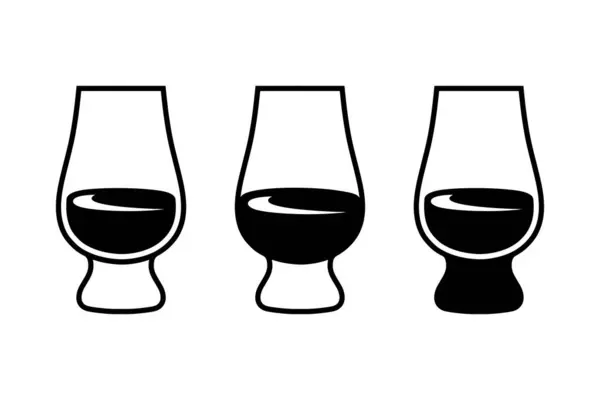 Bir bardak viski vektör ikonu. Glencairn cam simgesi beyaz arkaplanda izole