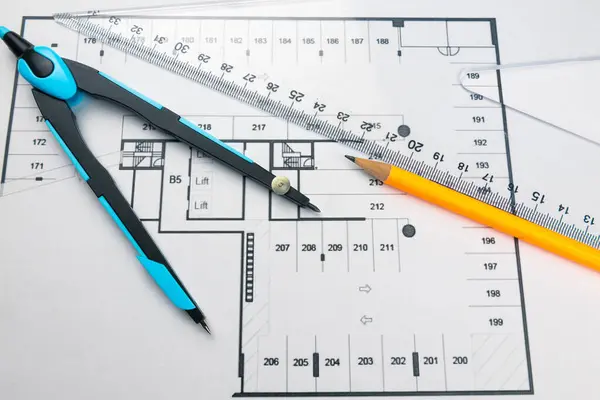 Yenileme planı pusula cetvel projesi yapılıyor