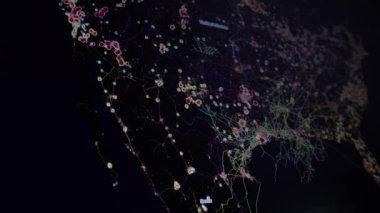 ABD kamerasının gece enerjisi altyapı haritası ekran monitörü görüntüsü. Kamera görüntüsü bilgisayar ekranı monitörü pikselleri görünür