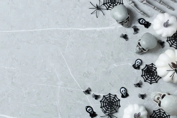 Cadılar Bayramı Kutlu Olsun Balkabaklı Kafataslı Sıska Elli Örümcekli Şaka — Stok fotoğraf
