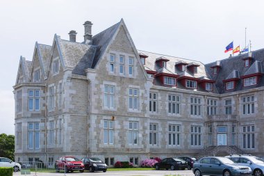 Palacio Magdalena, Santander, Cantabria 'daki saray. Kuzey İspanya 'nın popüler tatil beldesi
