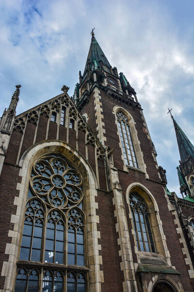 Львовско-Украинский собор. Апрель 2022.Собор Святых Ольги и Елизаветы во Львове. Собор Святых Ольги и Елизаветы (Св. Иосиф Бильчевский, 1903 - 1911). Львов, Украина.