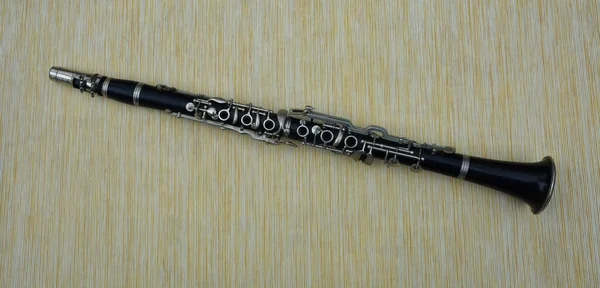 Close Clarinete Isolado Fundo Branco Close Clarinete Mesa Close Instrumento — Fotografia de Stock