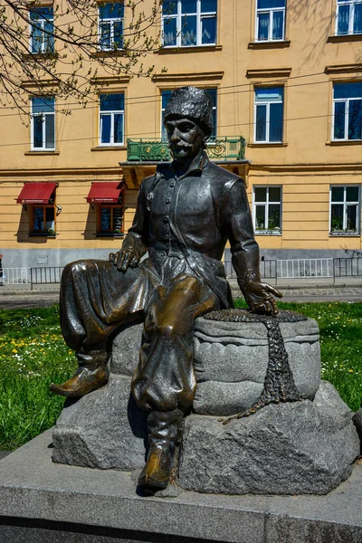 Ukraina Lwów Sierpień 2022 Pomnik Jurija Frantsa Kulczyckiego Placu Danyla — Zdjęcie stockowe