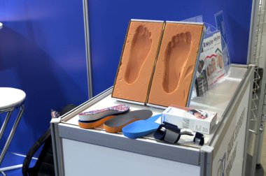 Orthopedic foam footprints or mold measurement from block to create custom made orthotics or orthopedic insoles