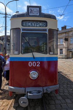 Lviv. Ukrayna. 24 Ağustos 2024 eski klasik tramvay servisi Gotha T2-62 Lviv 'deki garajda.