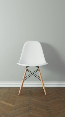 Düz gri bir duvara ve parke ahşap zemine karşı tahta bacaklı beyaz bir sandalye. Sandalyenin kıvrımlı bir arkası olan modern bir tasarımı var. Minimalist. Boşluğu kopyala, metin için boşluk. Dikey.