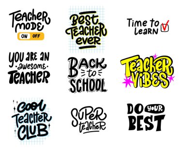 Öğretmenler için mükemmel 9 adet elle yazılmış motivasyon alıntısı. Bu tasarımlar çok yönlüdür ve tişörtler, kupalar, posterler ve daha fazlası için kullanılabilir.. 