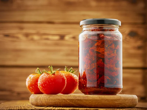 Glass Jar Sun Dried Tomatoes Olive Oil Fresh Tomatoes Copy — Stock Photo, Image