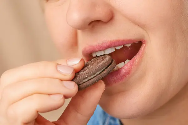 Close Happy Caucasian Woman Holding Chocolate Cookie Her Hands Biting — Stock Photo, Image