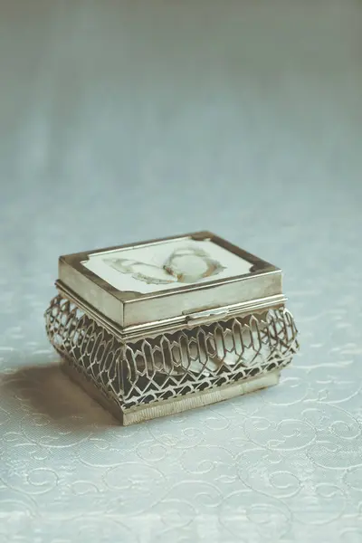 Antique Casket Jewellery Box Butterfly Lid — Stock Photo, Image