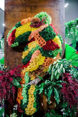 Güzel çiçek süslemeleri, çiçek arka planı, düğün dekorasyonu, gül deseni, renkli arka plan, bir demet çiçek.