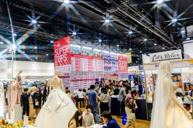 Sergi etkinliği, birçok yerli ve turistin geldiği Kraliçe Sirikit Ulusal Kongre Merkezi 'nde (QSNCC) Tayland ve Denizaşırı Seyahat etkinliği. Bangkok, Tayland. - 9 Mart 2025.