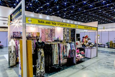 Tayland 'daki QSNCC' de 2025 sayılı Style Bangkok etkinliği. Bir sürü yerli insan alışveriş için kendi çıkarları doğrultusunda geliyor. Bangkok, Tayland. - 5 Nisan 2025.