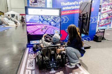 Bangkok, Tayland - 27 Haziran 2025: Bitec Bangna 'da düzenlenen Tayland Sağlık, Seyahat, Moda ve Turizm Sergisi.