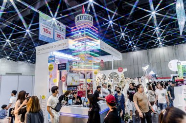 Bangkok, Tayland - 27 Haziran 2025: Bitec Bangna 'da düzenlenen Tayland Sağlık, Seyahat, Moda ve Turizm Sergisi.
