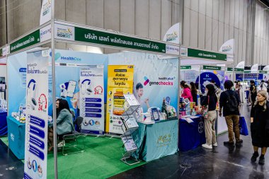 Bangkok, Tayland - 27 Haziran 2025: Bitec Bangna 'da düzenlenen Tayland Sağlık, Seyahat, Moda ve Turizm Sergisi.