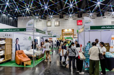 Bangkok, Tayland - 27 Haziran 2025: Bitec Bangna 'da düzenlenen Tayland Sağlık, Seyahat, Moda ve Turizm Sergisi.
