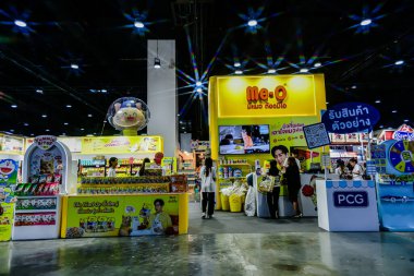 QSNCC 'de Tayland' da Hayvan Fuarı Şampiyonası. Ziyaretçiler evcil hayvanlarını alışverişe getirebilir ve diğer evcil hayvan severler ile etkinliklerin tadını çıkarabilirler. Bangkok, Tayland - 31 Temmuz 2025.