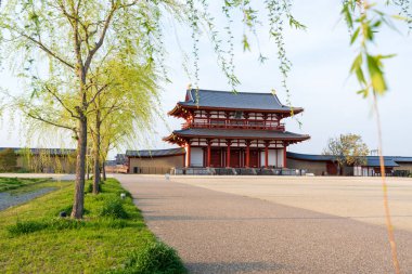 Heijo Sarayı 'nın Suzakumon Kapısı. Nara, Japonya.