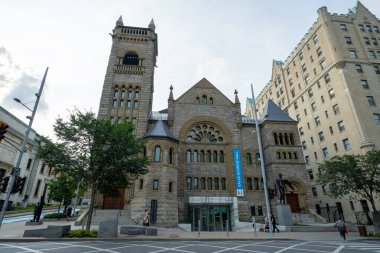 Montreal, Quebec, Kanada - 9 Ağustos 2021: Montreal Güzel Sanatlar Müzesi Bourgie Salonu (Salle Bourgie).