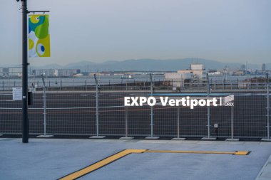 Osaka, Japonya - 16 Nisan 2025: Expo 2025 'teki EXPO Vertiport tesisi, Gelişmiş Hava Hareketi ve gelecekteki ulaşımlar için bir merkez.