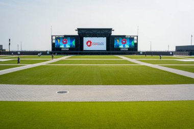 Osaka, Japonya - 30 Nisan 2025: ExPO Arena Matsuri, Expo 2025 Osaka Kansai 'de bir açık hava etkinlik meydanı..