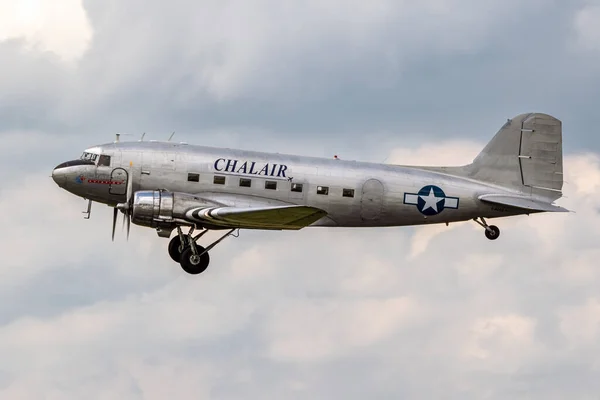 Vitange Douglas Dakota Nın Sahibi Chalair Havacılık Day Anma Uçuşları — Stok fotoğraf