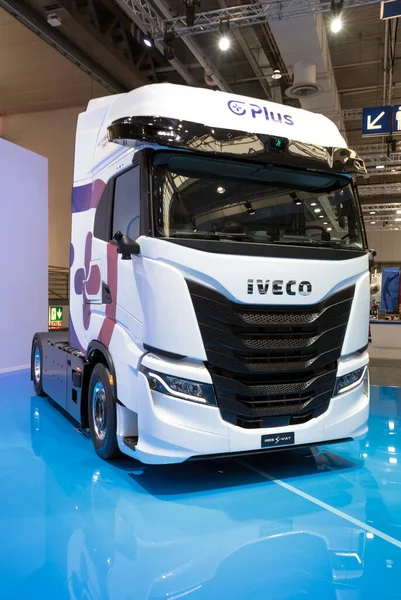 Camión Pesado Iveco Way Presentó Salón Del Automóvil Transporte Hannover —  Fotos de Stock