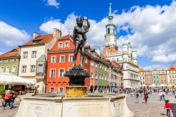 Posąg Orfeusza Kolorowym Głównym Placu Centrum Miasta Poznań Polska Sierpnia — Zdjęcie stockowe